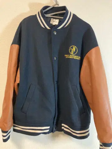 네이비 브라운 봄버 자켓