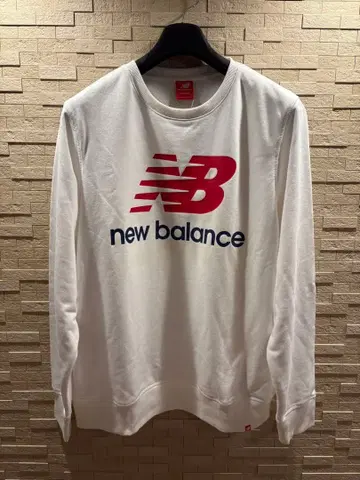 new balance XL 화이트 맨투맨 트레이닝복
