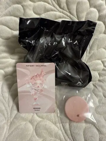POPMART 스컬 팬더 TheParadox 시리즈