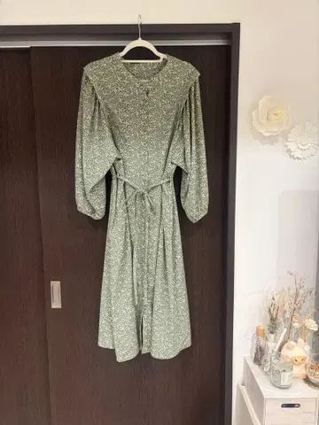 미니 꽃무늬 원피스