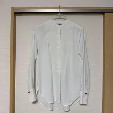 H&M 노카라 이소재 긴팔 블라우스