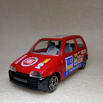 레어! 부라고 피아트 친퀘첸토 1/43 스케일 미니카