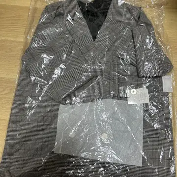 체크 무늬 더블 브레스트 테일러드 자켓 F