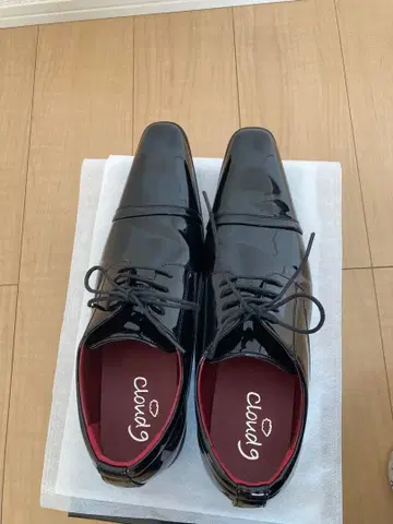 cloudy 에나멜 신발