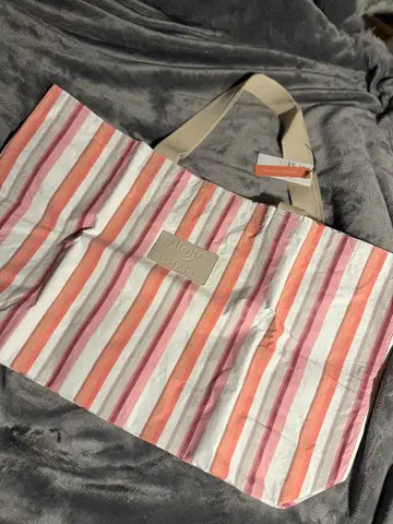 [ 새상품 ] 알로하 컬렉션 x L SPACE 토트백 리버서블