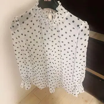 새상품 ANAYI 도트 젠 셔링 블라우스/23구, 셀포드