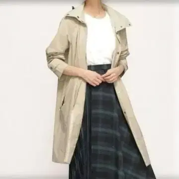 후드 부착 코트