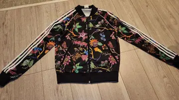 레어 adidas originals 꽃무늬 저지 아디다스 트레포일