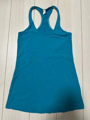 룰루레몬 탱크 사이즈 6