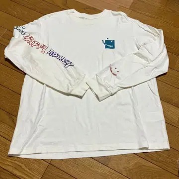 [레어] PS 폴스미스: 긴팔 티셔츠 아이보리 자수 M 사이즈