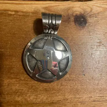 lucky John 스타 오버레이 펜던트 헤드 M