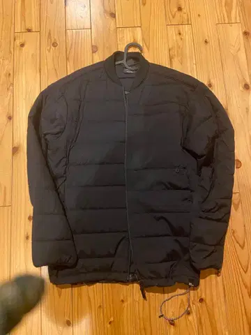 블랙 다운 자켓 XL