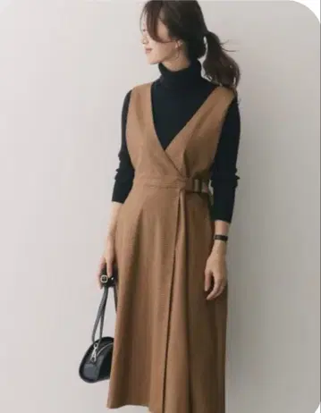 어반 리서치 도어스 오버롤 스커트