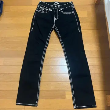 트루 릴리젼 RICKY 블랙 데님