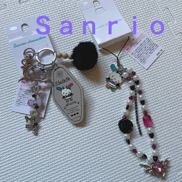 [레어 새상품] 우사하나 참 스트랩 2개 세트 묶음 판매 산리오