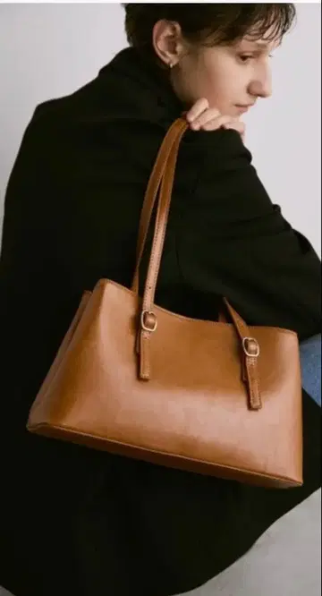 더블 핸들 스퀘어 백