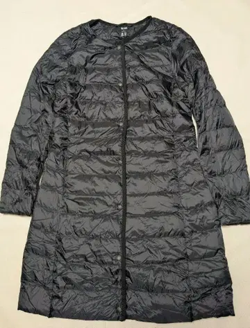 유니클로 울트라 라이트 다운 컴팩트 코트 블랙