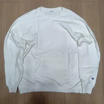Champion 화이트 크루넥 맨투맨