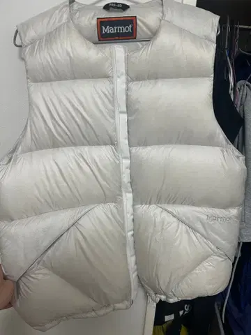 Marmot 화이트 다운 베스트