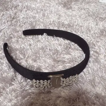 페라가모 머리띠