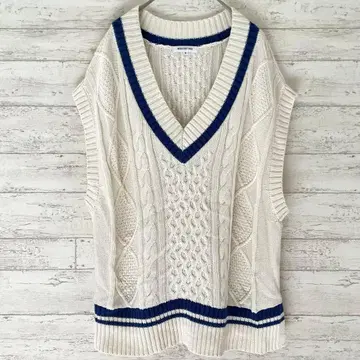 내추럴 뷰티 베이직 케이블 니트 베스트 [ M ] 라인 V넥