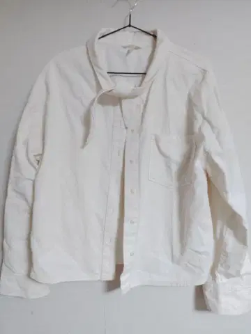 H&M 화이트 베이지 버튼업 셔츠