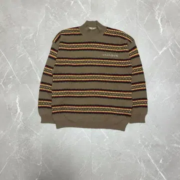 스트라이프 하이넥 니트 스웨터