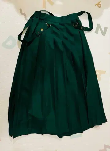 오샤레 워커 n'OrLABEL 서스펜더 플리츠 스커트