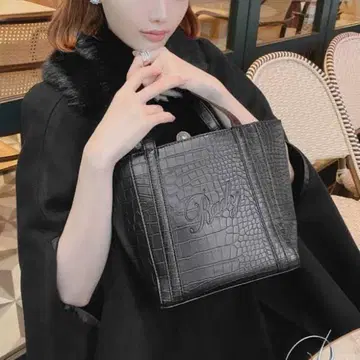 미사용 새상품! Rady 블랙 크로커다일 토트백