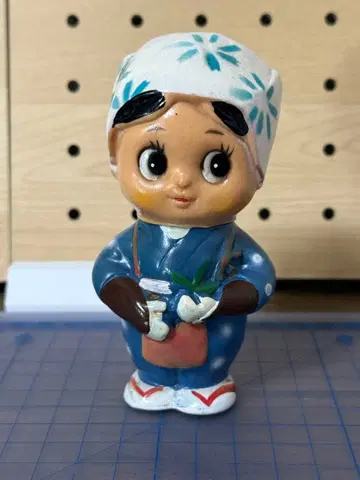 [쇼와 레트로] 시즈오카 은행 찻잎 따는 소녀 소프트 비닐 저금통