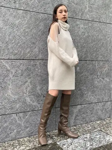 스나이델 하이넥 미니 니트 원피스