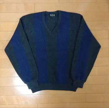 잭 니클라우스 울100% 보더 V넥 네이비 x 차콜