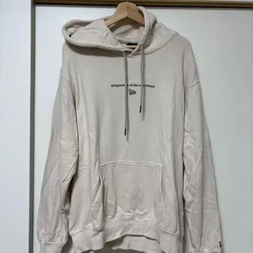 New Era 베이지 후드티