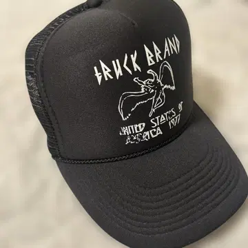 TRUCK BRAND 캡 1977년 제조