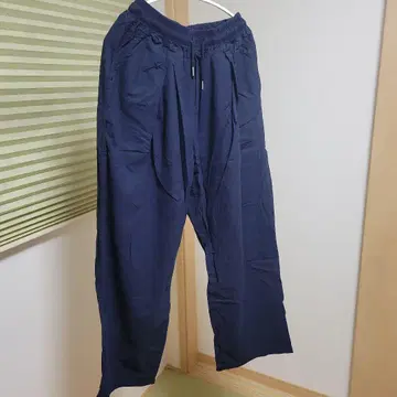 NUGU 네이비 코튼 와이드 팬츠