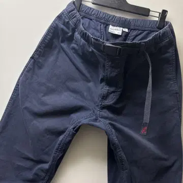 그라미치 스트레치 하프 팬츠 네이비