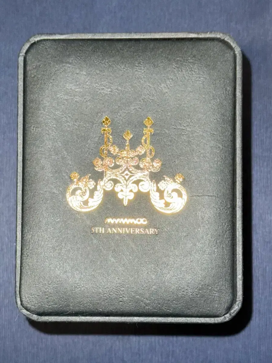 Mamamoo 5th Anniversary Pocket Watch