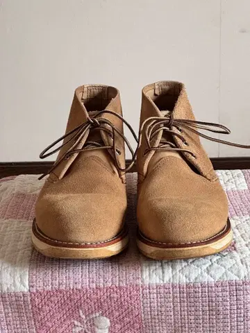 레드윙 3143 베이지 스웨이드 처카 부츠 25.5cm