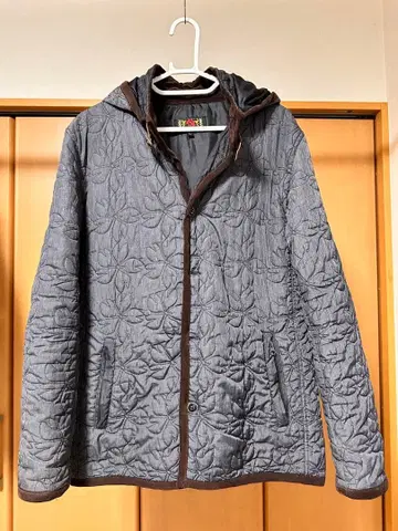 일본풍 패턴 후드 부착 퀼팅 자켓