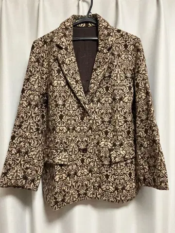 Emerald Motel 꽃무늬 테일러드 자켓