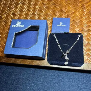 SWAROVSKI 스와로브스키 크리스탈 실버 박스 포함 액세서리