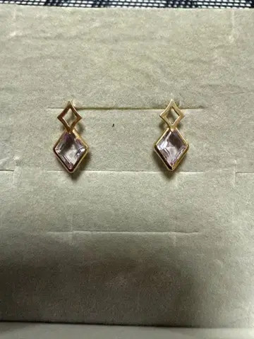 쥬얼리 츠츠미 10K 골드 다이아몬드형 귀걸이