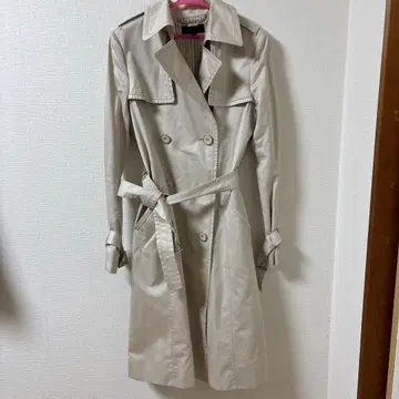 베이지 트렌치코트 L 사이즈