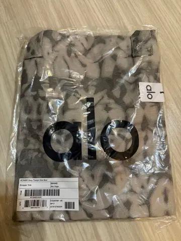 [ 정품 ] 새상품 미사용 alo yoga 쇼핑백 토트 그레이 타이다이