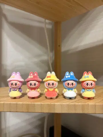 러브부 미니 피규어 5개 세트