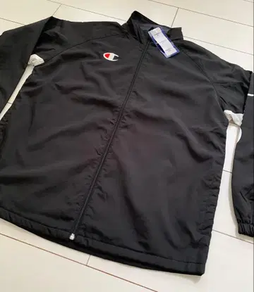새상품 10,980엔 챔피온 발수 방풍 안감 트리코 윈드 자켓 [ M ]