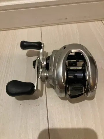 16 메타늄 레프트 HG