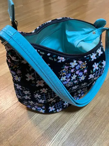 페이러 천연 가죽 숄더백