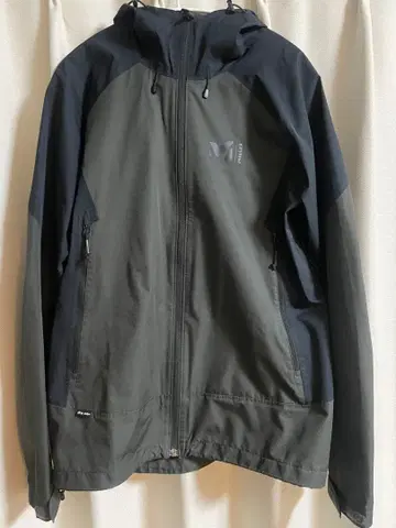 MILLET 마운틴 파카 다크 그레이/블랙