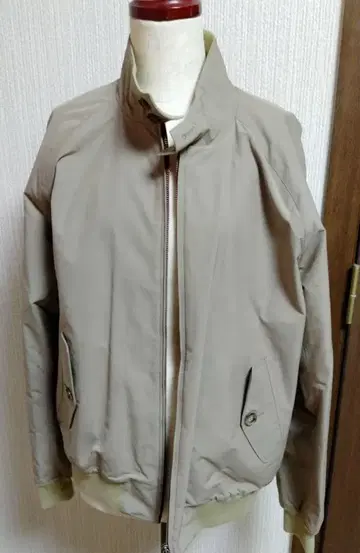 새상품급 바라쿠타 G9 해링턴